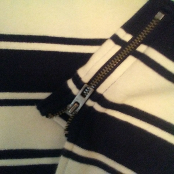 TALBOTS Striped Pullover Top with Side LARGE - Picture 8 of 8